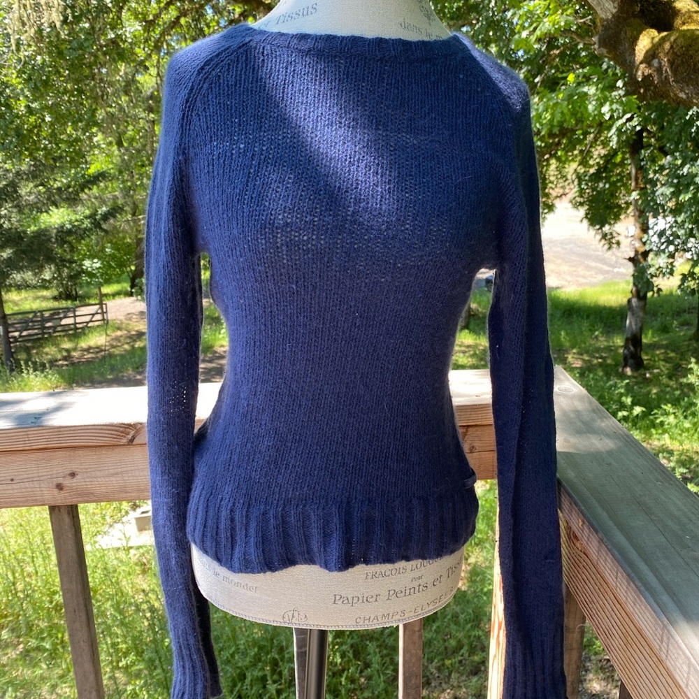 American Eagle blue sweater